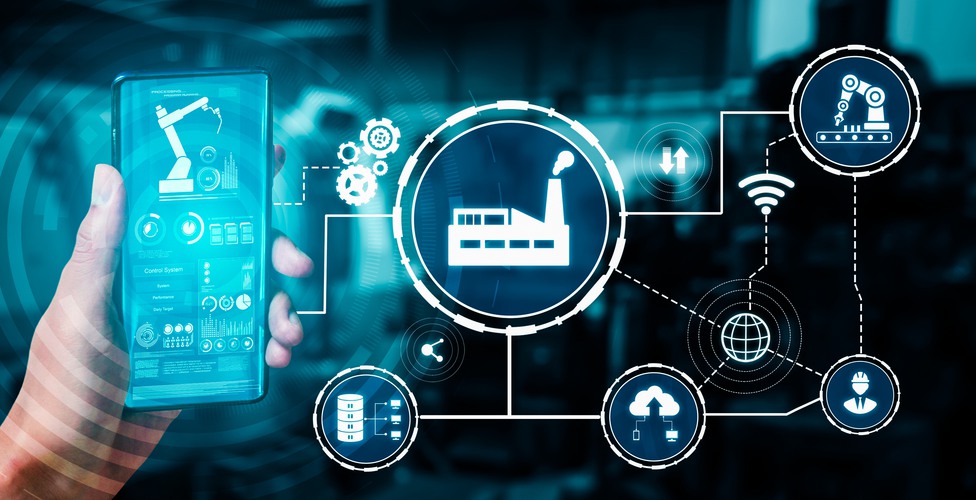 Industry 4.0 technology concept - Smart factory for fourth industrial revolution with icon graphic showing automation system by using robots and automated machinery controlled via internet network .Köpt för forskning.